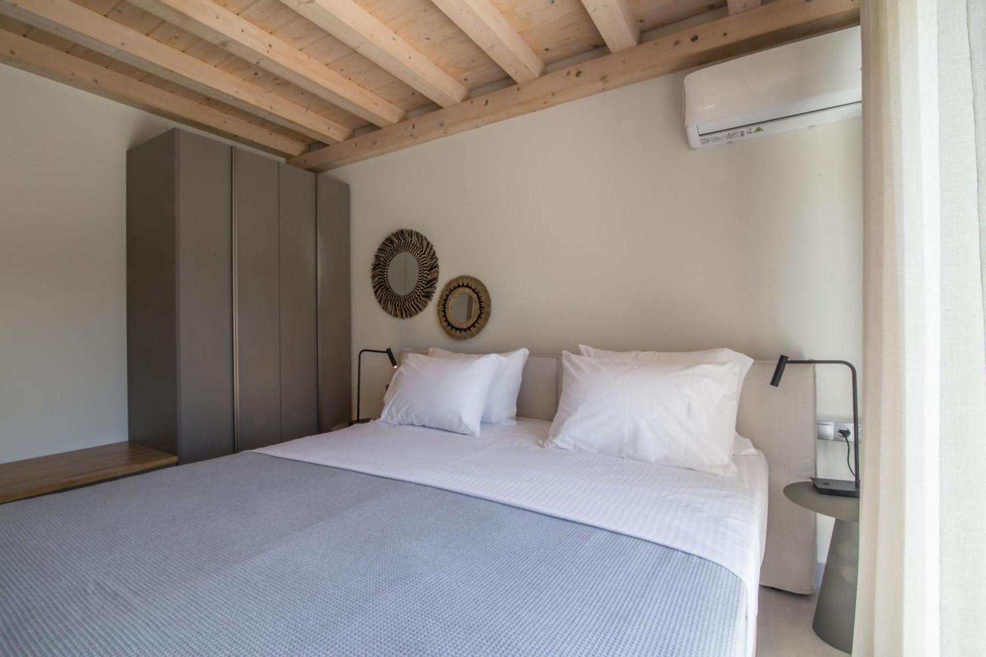 Blue Symphony Suites Apartments Nikiana Dış mekan fotoğraf