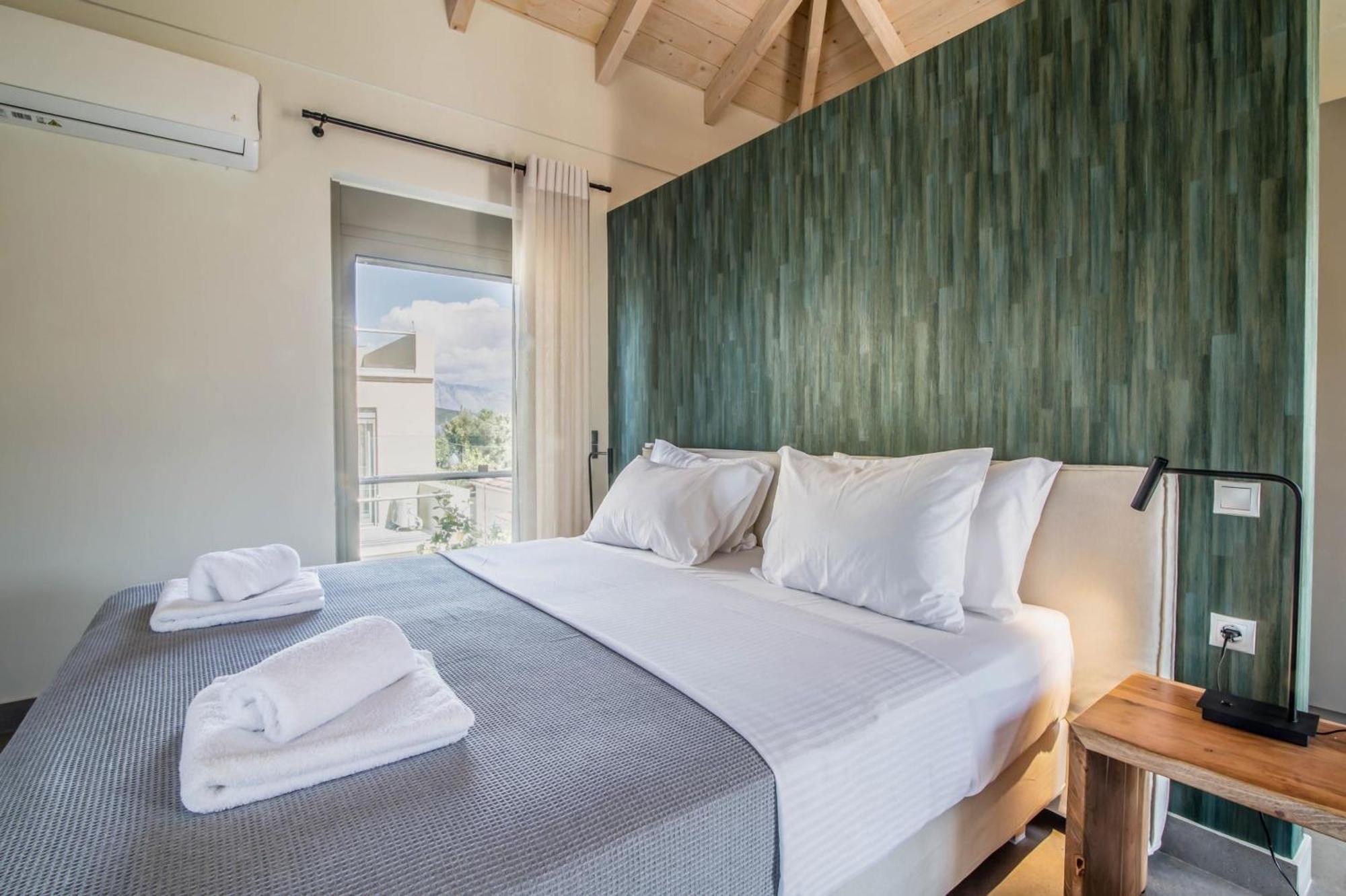 Blue Symphony Suites Apartments Nikiana Dış mekan fotoğraf