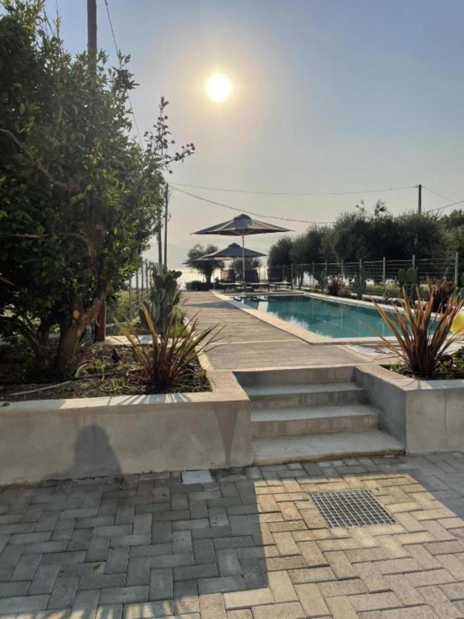 Blue Symphony Suites Apartments Nikiana Dış mekan fotoğraf