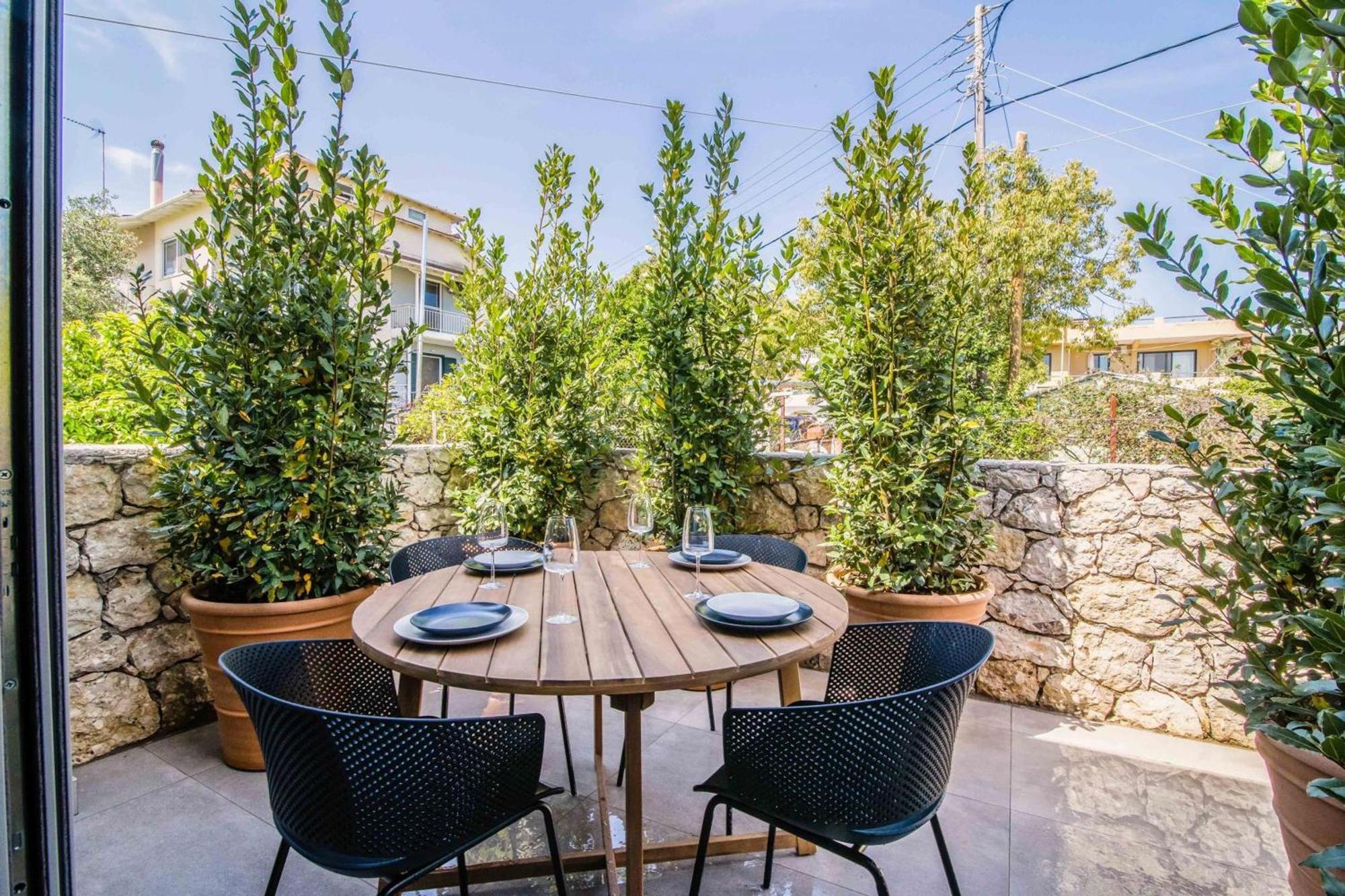 Blue Symphony Suites Apartments Nikiana Dış mekan fotoğraf