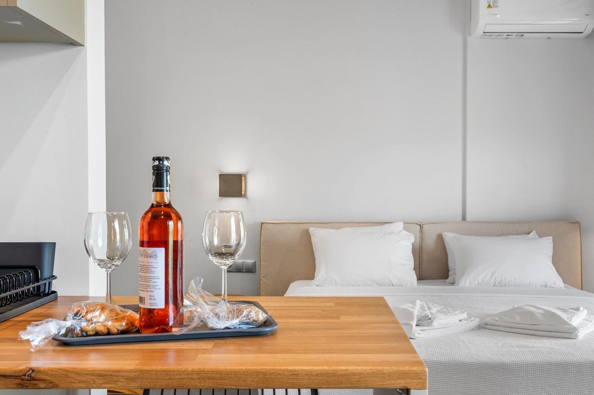 Blue Symphony Suites Apartments Nikiana Dış mekan fotoğraf