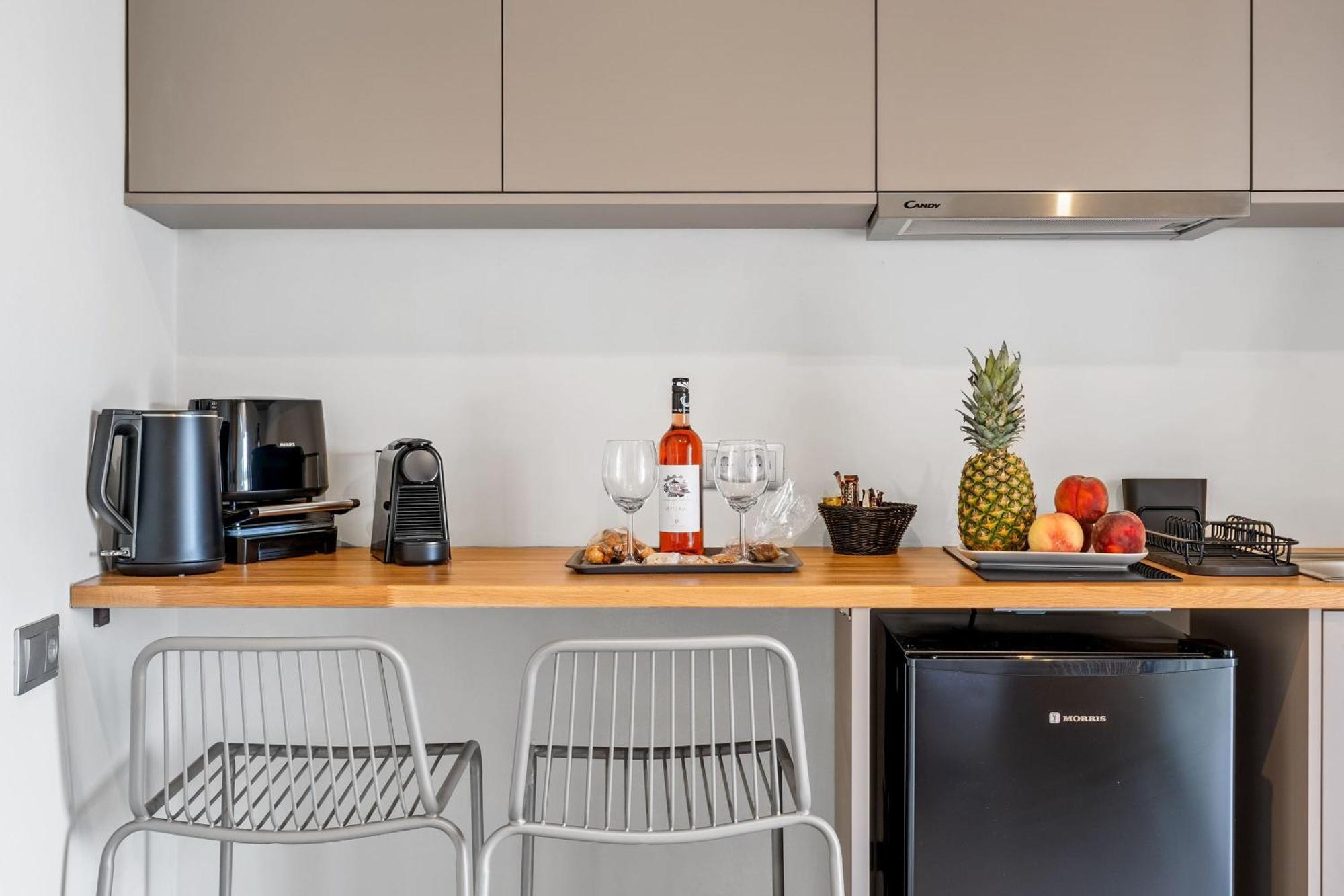 Blue Symphony Suites Apartments Nikiana Dış mekan fotoğraf